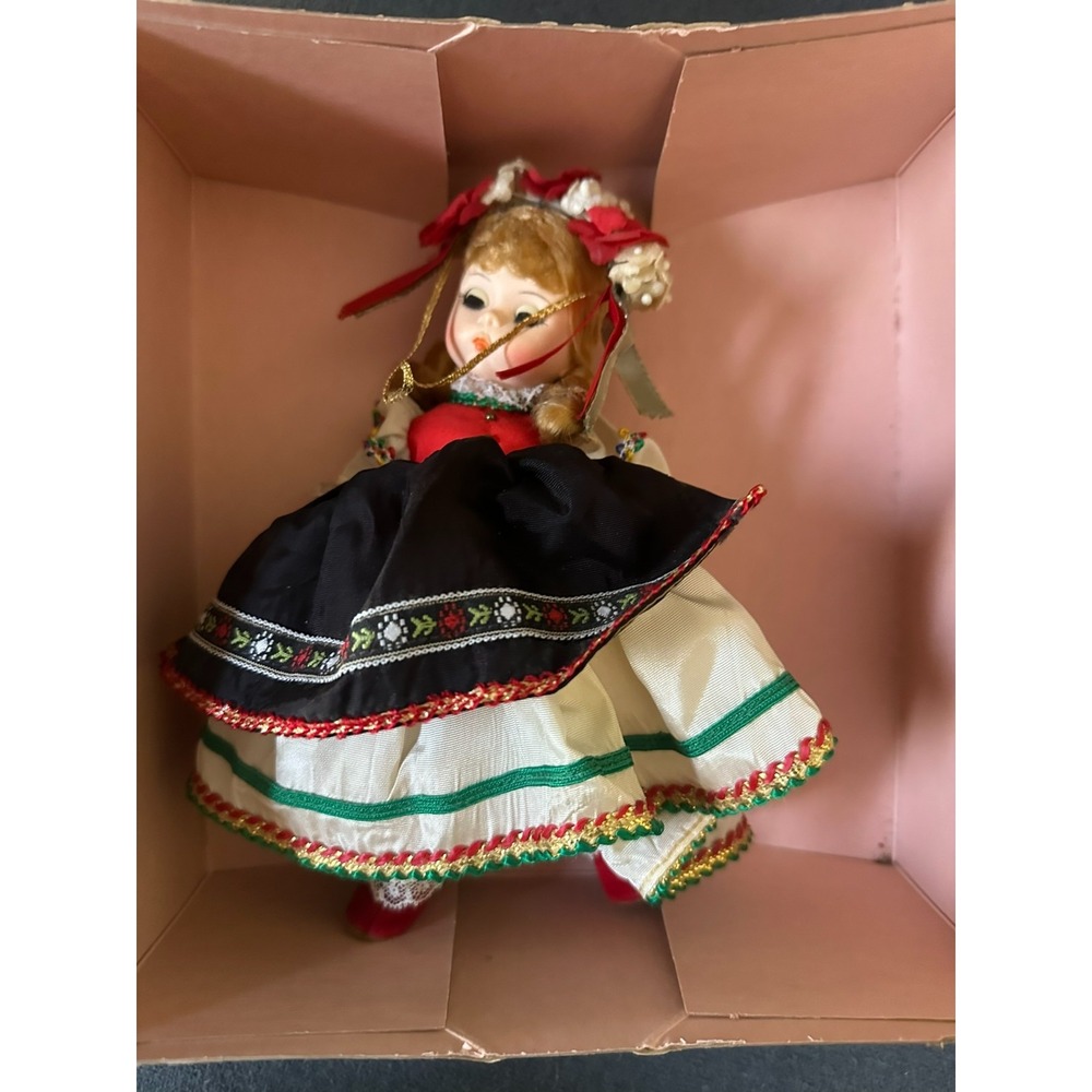Madame Alexander Doll Great Britain Poland 580 Vintage Fashion Doll Original Box